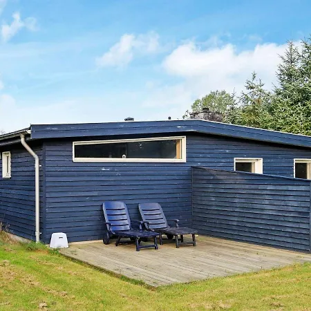 Splendid Holiday Home In Lb K With Roofed Terrace *