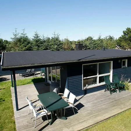 Splendid Holiday Home In Lb K With Roofed Terrace * Aalbaek